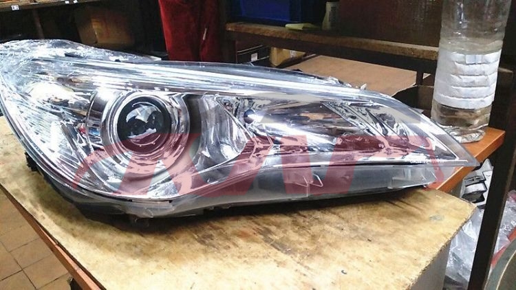 For Toyota 20102115 Camry Middle East head Lamp 81130-06b70  81170-06b70, Toyota  Car Headlamp, Camry  Accessories81130-06B70  81170-06B70