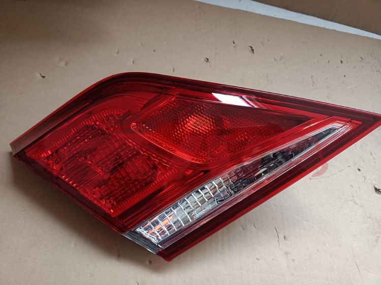For Toyota 2027110 Camry tail Lamp,inner r  81581-06310    L  81591-06310, Camry  Replacement Parts For Cars, Toyota   TaillampR  81581-06310    L  81591-06310