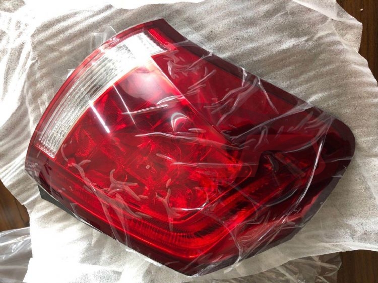 For Toyota 2026409 Crown tail Lamp 81550-0n040   81560-0n040, Toyota  Auto Part, Crown  Carparts Price81550-0N040   81560-0N040