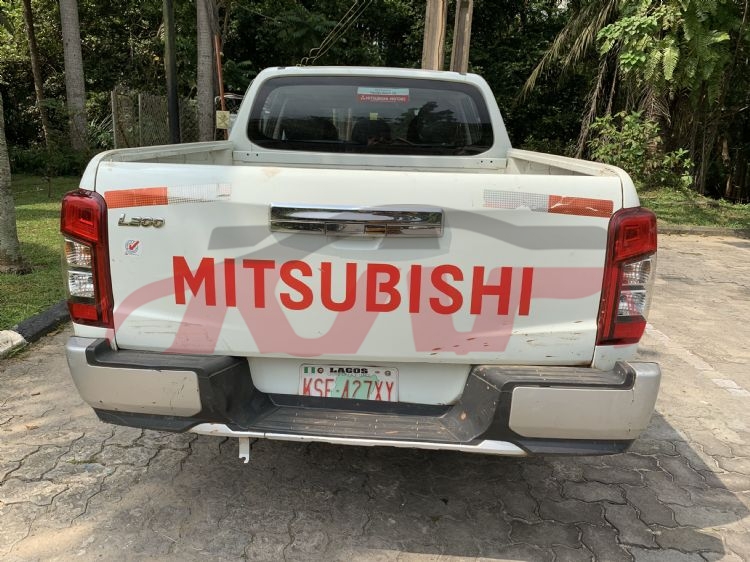 For Mitsubishi 2052l200 2019 tail Lamp 8330b211 , 8330b210, Triton Auto Parts Prices, Mitsubishi   Auto Led Tail Lights8330B211 , 8330B210