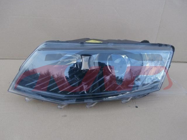 For Skoda 20128514-octavia fog Lamp,black, Lh 5e0941701d, Octavia Car Parts Discount, Skoda  Car Lamps5E0941701D